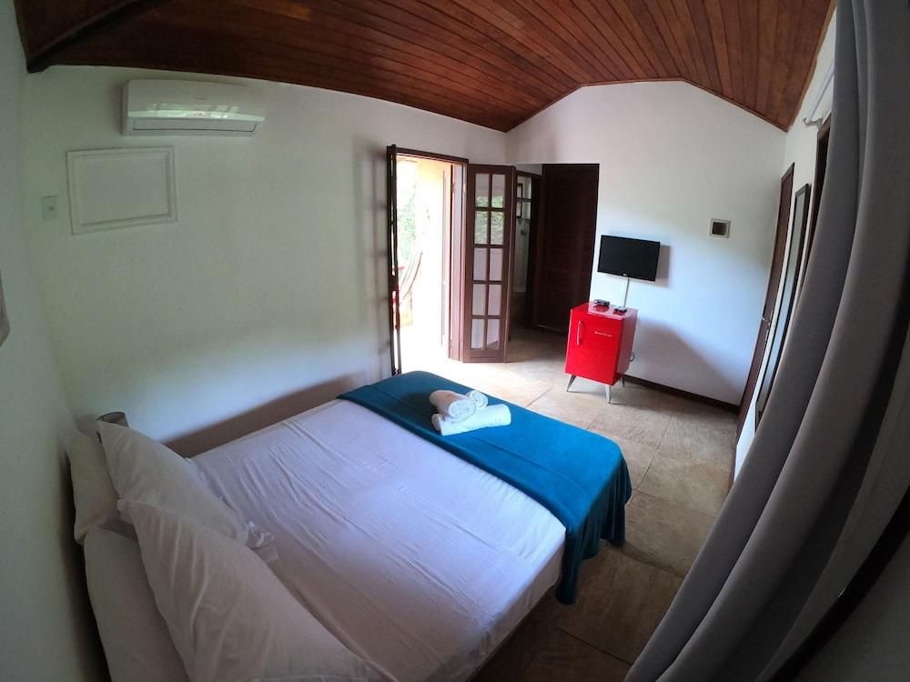 Pousada Casa Cactus Praia Da Tartaruga Buzios Екстериор снимка