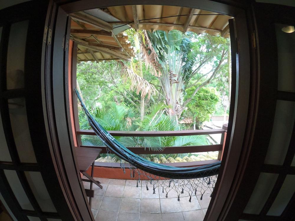 Pousada Casa Cactus Praia Da Tartaruga Buzios Екстериор снимка