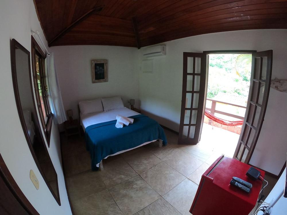 Pousada Casa Cactus Praia Da Tartaruga Buzios Екстериор снимка